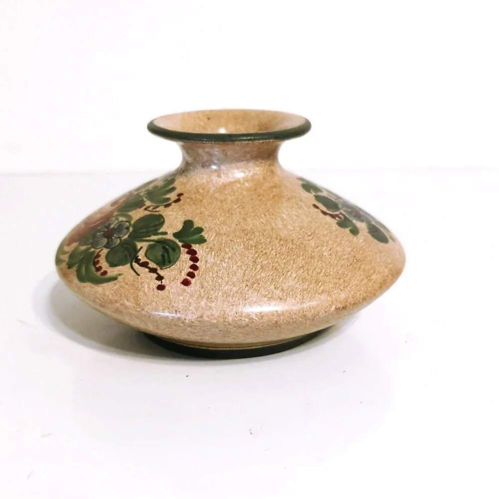 Biagioli Gubbio Vintage Italian Made Hand Painted Floral Pottery Vase
